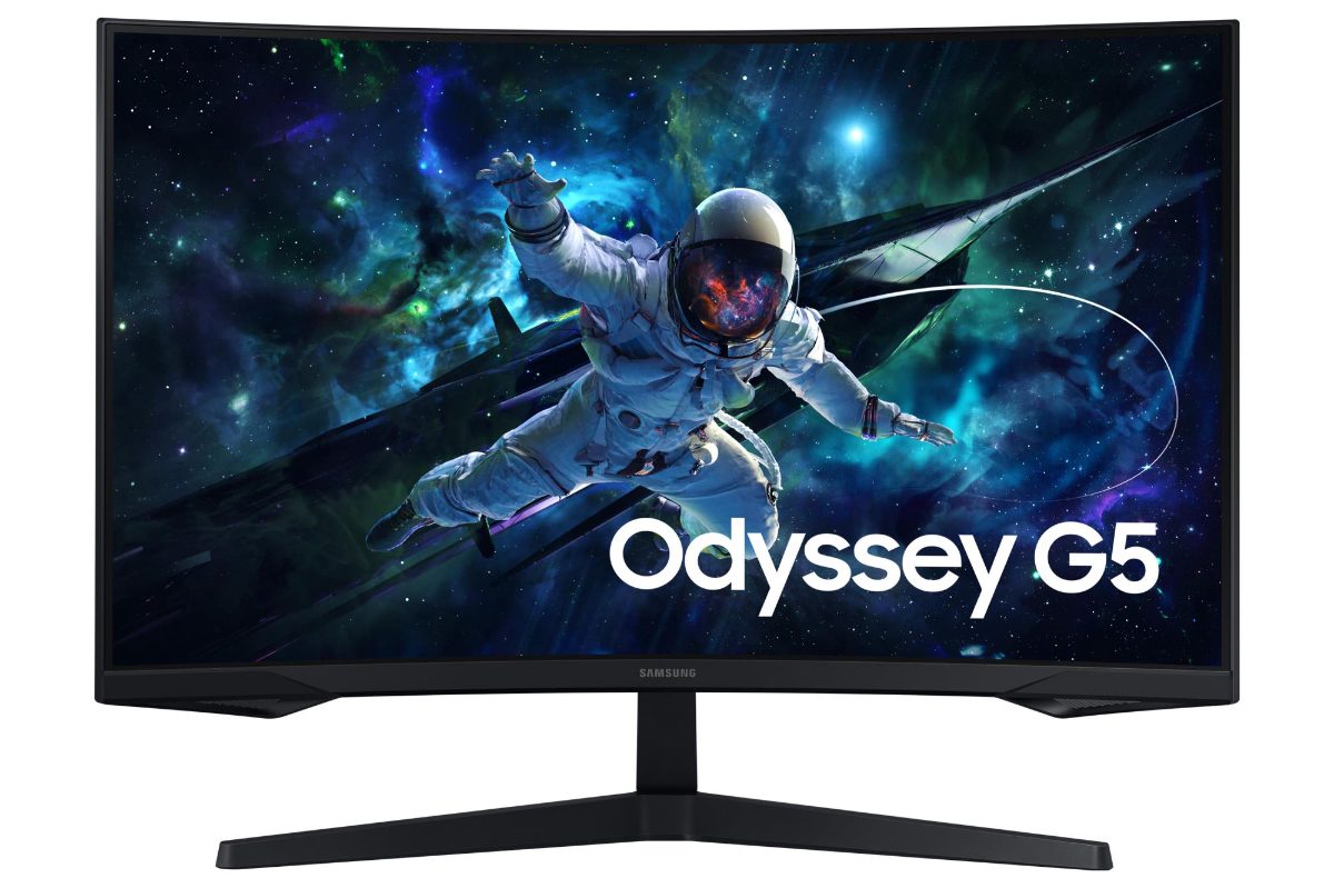 Gaming Monitor, LS32CG552EUXEN, 32 ", VA, 16:9, 165 Hz, 1 ms, 2560 x 1440 pixels, 300 cd/m², Black