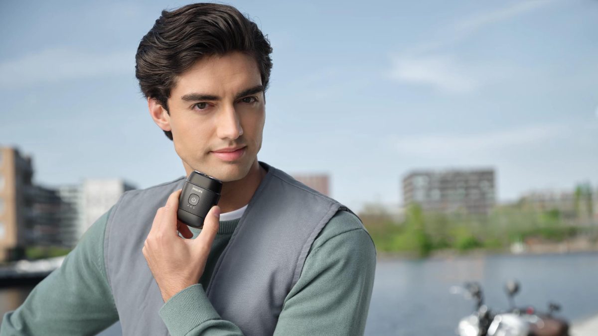 Philips Compact Shaver, S591/05 500 Series, Operating time (max) 40 min, Wet & Dry, Lithium Ion, Metallic Black