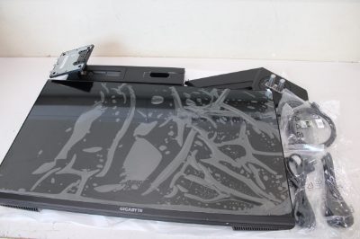 Gigabyte, M32UP EK1, 32 ", SS IPS, UHD, 160 Hz, 1 ms, 3840 x 2160 pixels, 350 cd/m², Warranty 3 month(s), REFURBISHED, USED, WITHOUT MANUAL