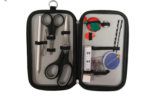 Singer | Beginner Sewing Kit 13640