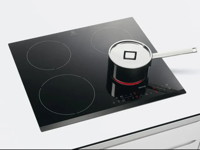 Electrolux indukcijas plīts virsma
