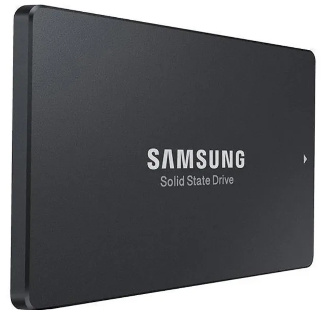 SSD|SAMSUNG|PM9A3|960 GB|PCI Express 4.0|Write speed 4000 MB/s|Read speed 6800 MB/s|U.2|MZQL2960HCJR-00A07
