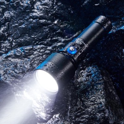 FLASHLIGHT DL SERIES/1100 LUMENS DL30 NITECORE