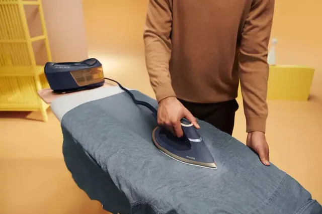 PHILIPS Perfect Care tvaika ģeneratora gludeklis