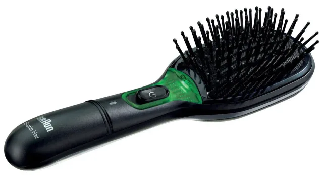 BRAUN matu ķemme ar jonizāciju