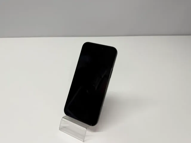 Apple Renewed | Grade C | Apple iPhone 15 Plus | Black | 6.7 " | Super Retina XDR OLED | 2796 x 1290 pixels | A16 Bionic Chip | 6 GB | 128 GB | Dual SIM | 5G | 48+12 MP | iOS | 18
